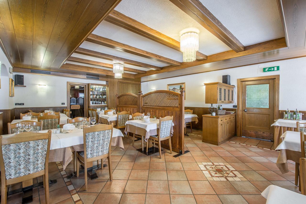 Al Pian Garni Hotel - B&B & Pizza Vattaro Exterior foto