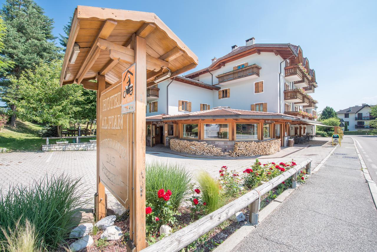 Al Pian Garni Hotel - B&B & Pizza Vattaro Exterior foto